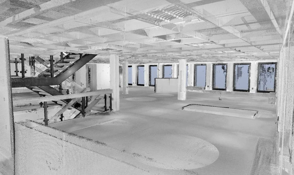 Point cloud of a bare shell floor — columns, soffit and window openings as built